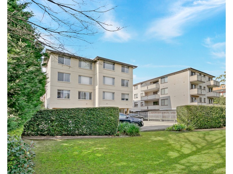 9/22 Meadow Crescent, Meadowbank NSW 2114