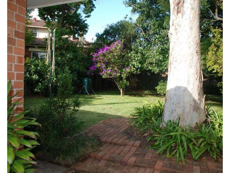 4 Garthowen Avenue, Lane Cove NSW 2066