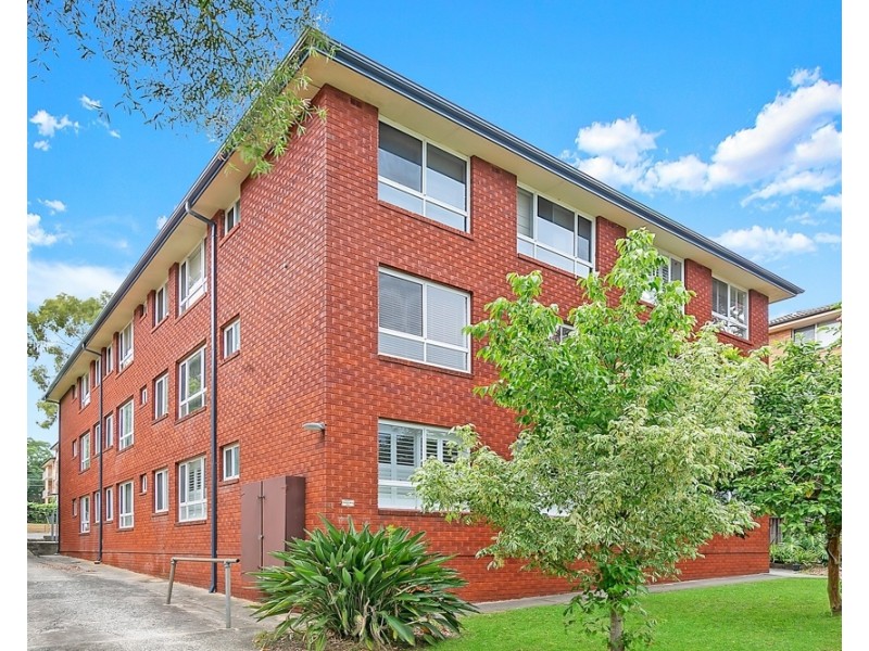 2/41 Meadow Crescent, Meadowbank NSW 2114