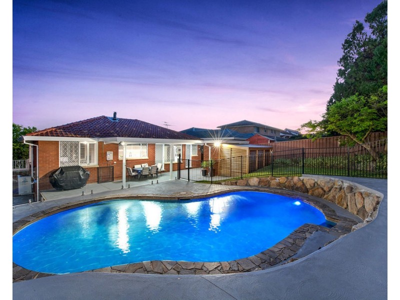 32 Orchard Avenue, Winston Hills NSW 2153