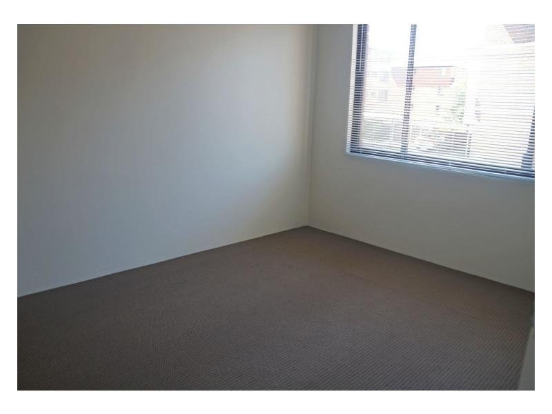 7/6A Bank Street, Meadowbank NSW 2114