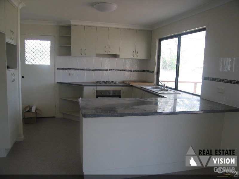 65 Stower Street, Blackwater QLD 4717