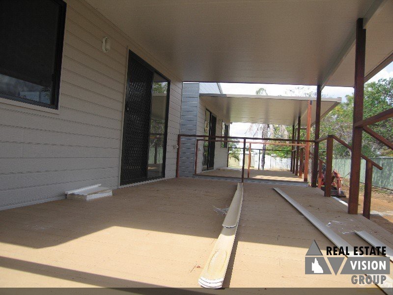 65 Stower Street, Blackwater QLD 4717