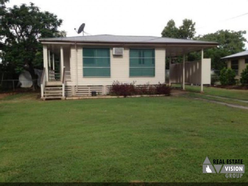 11 Bauhinia Street, Blackwater QLD 4717