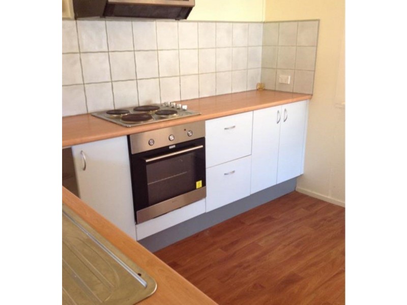 22 Church, Bluff QLD 4702