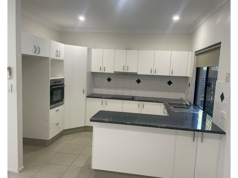 11/5 Erromango Drive, Jubilee Pocket QLD 4802