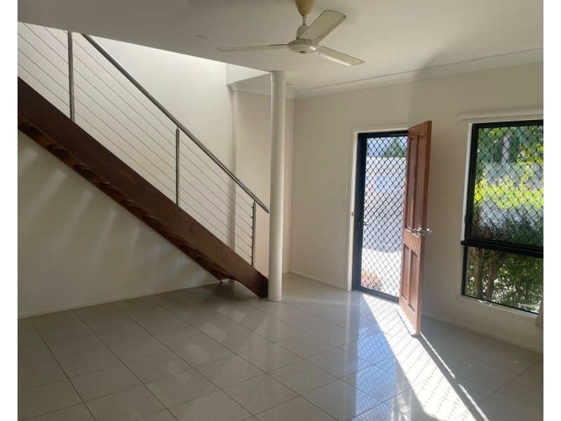 11/5 Erromango Drive, Jubilee Pocket QLD 4802