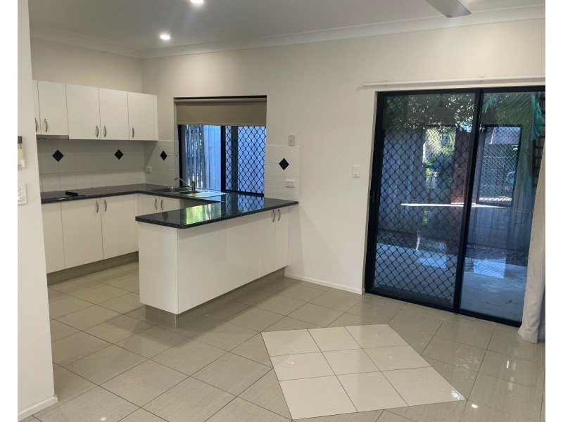 11/5 Erromango Drive, Jubilee Pocket QLD 4802