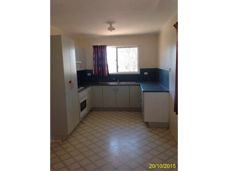 35 Bottletree Street, Blackwater QLD 4717