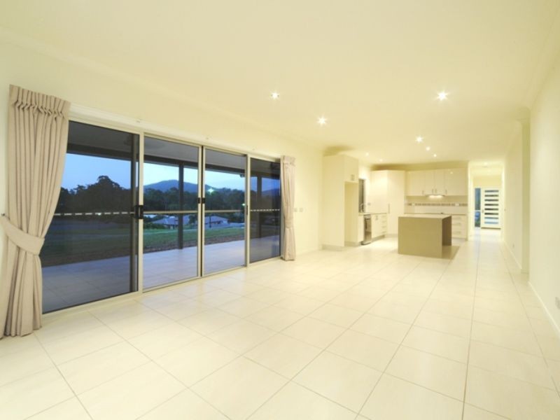 12 Armada Crescent, Jubilee Pocket QLD 4802