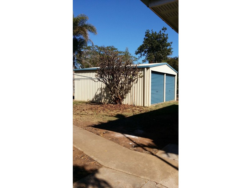 24 Fay Street, Blackwater QLD 4717