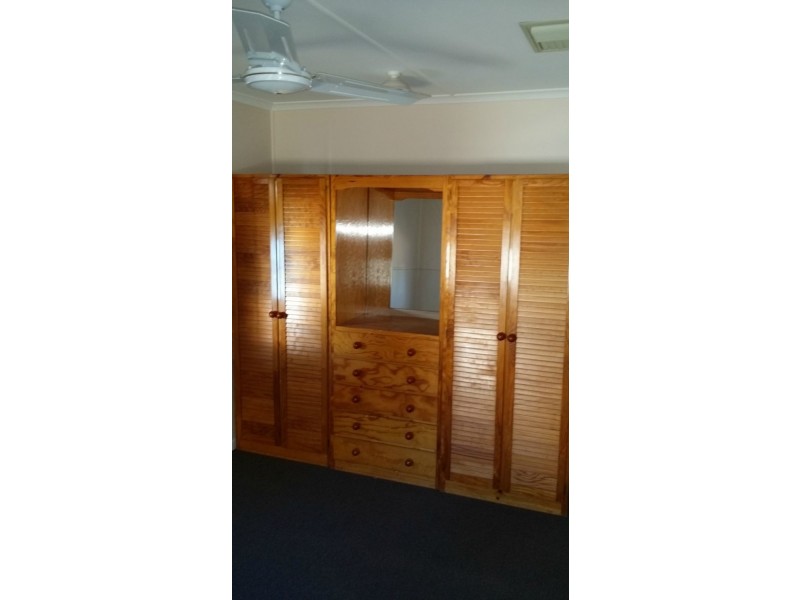 24 Fay Street, Blackwater QLD 4717