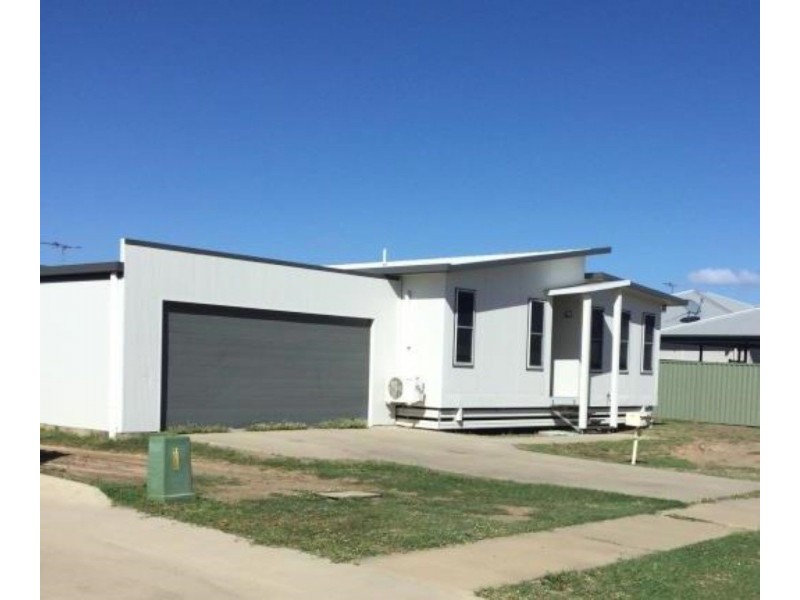 39 Bauman Way, Blackwater QLD 4717