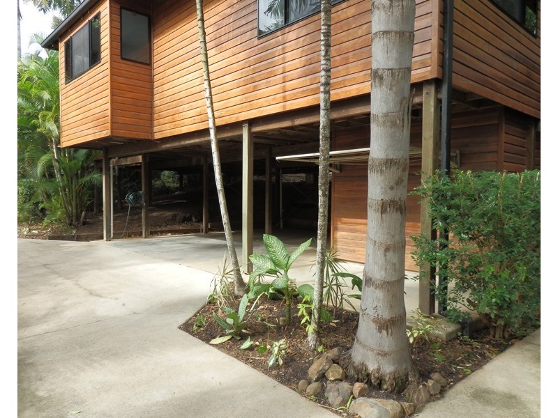 Duplex 1/5 Cedar Court, Jubilee Pocket QLD 4802