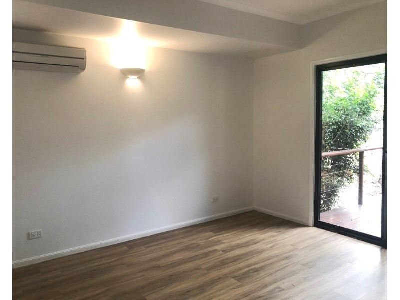 Duplex 1/5 Cedar Court, Jubilee Pocket QLD 4802