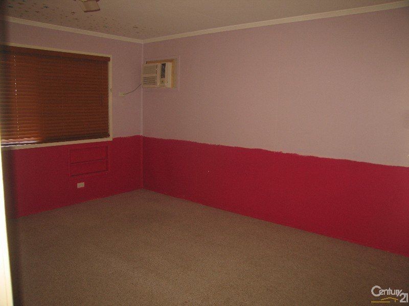 9 Gum Street, Blackwater QLD 4717