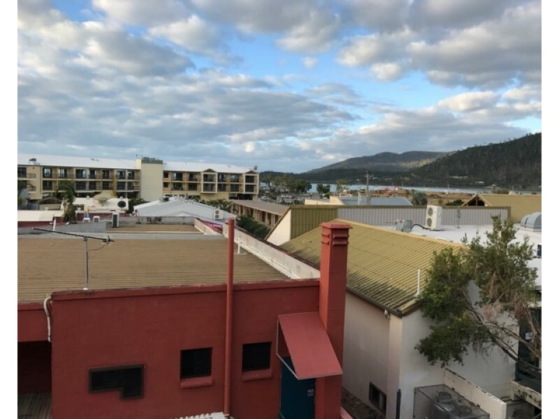 1/398 Shute Harbour Road, Airlie Beach QLD 4802