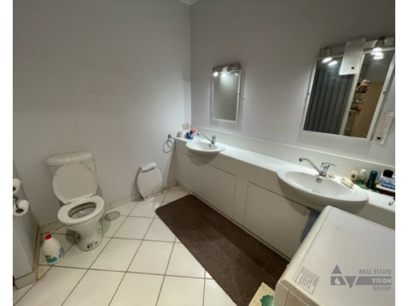 4 Quartz, Sapphire QLD 4702