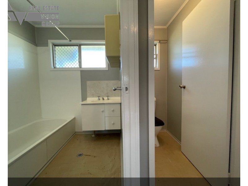 55 Wattle Street, Blackwater QLD 4717