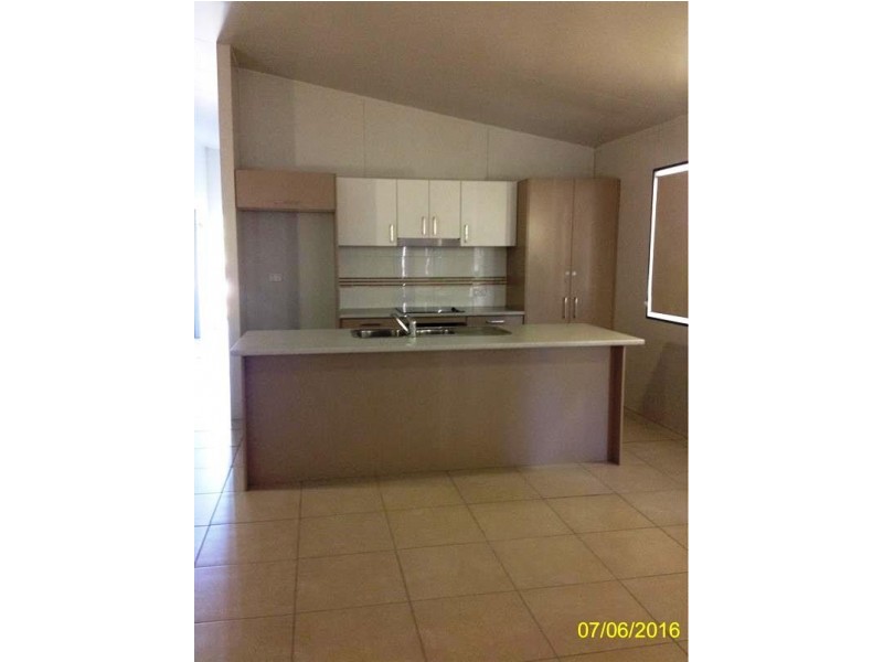 8 Graham, Bluff QLD 4702