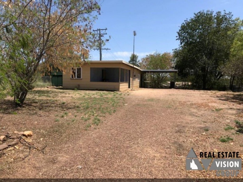 32 Keilambete Rd, The Gemfields QLD 4702