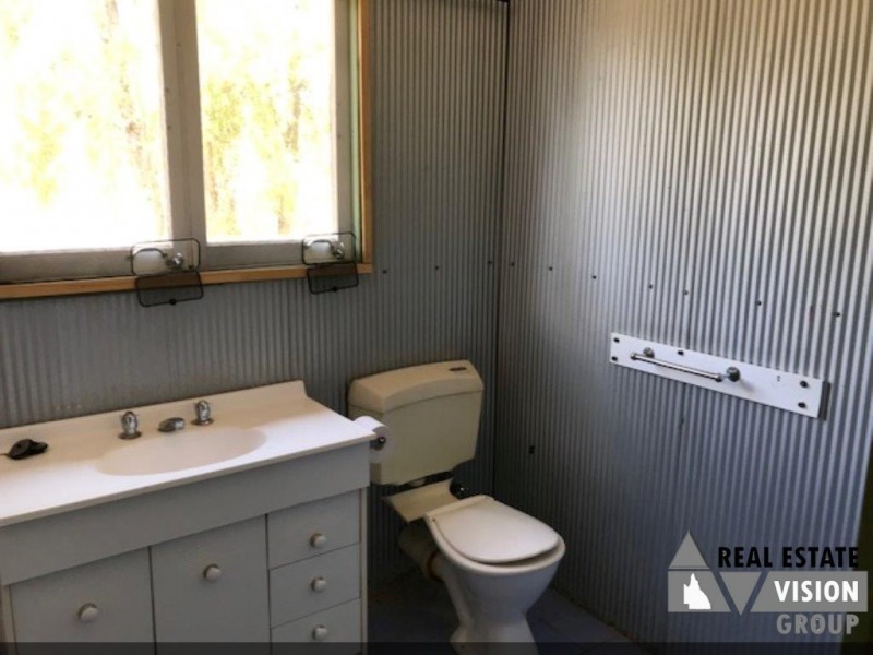 32 Keilambete Rd, The Gemfields QLD 4702