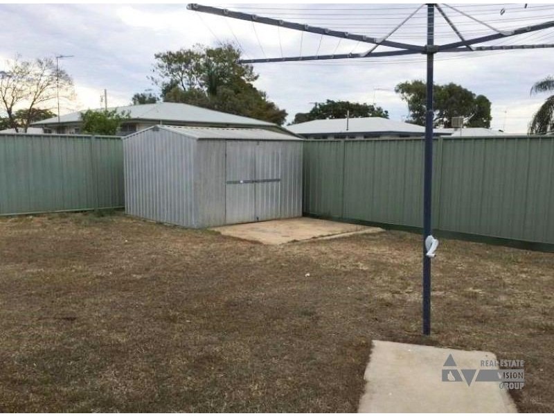 22 Bauhinia St, Blackwater QLD 4717