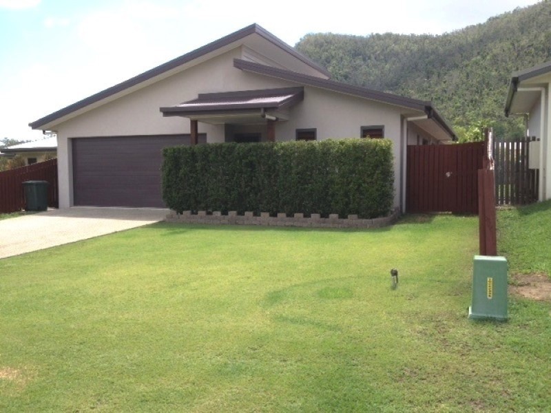 67 Parker Rd, Cannonvale QLD 4802