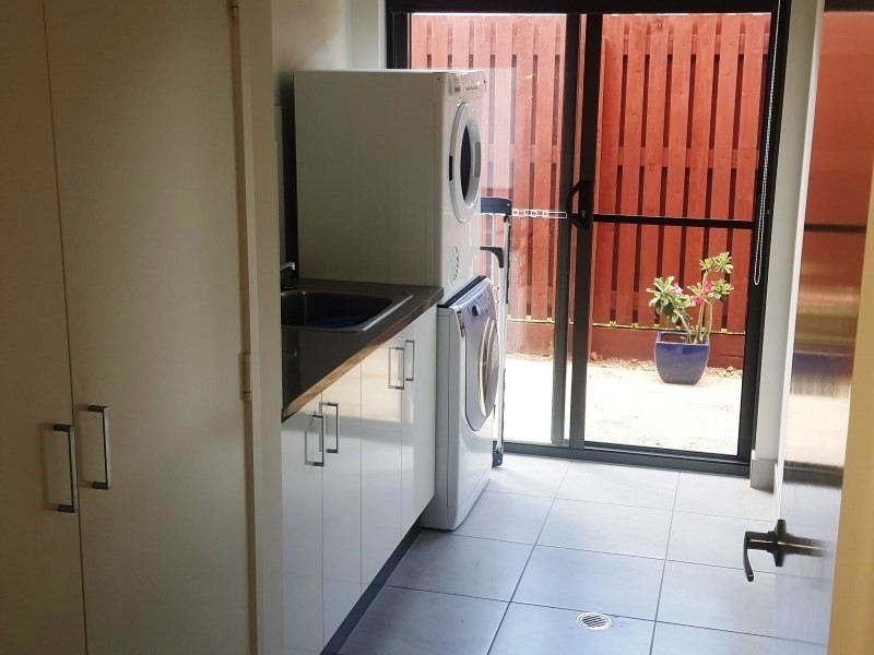 67 Parker Rd, Cannonvale QLD 4802