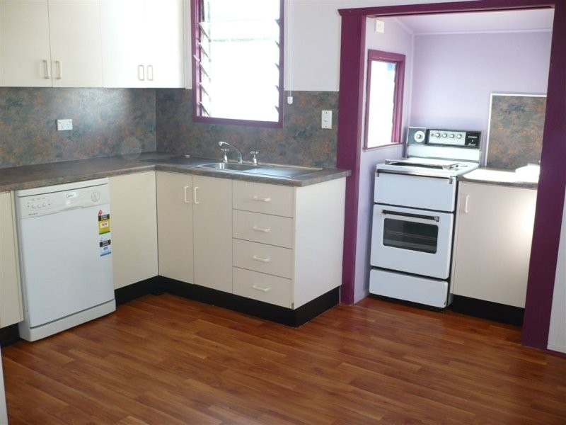 8 Goldston Street, Alpha QLD 4724