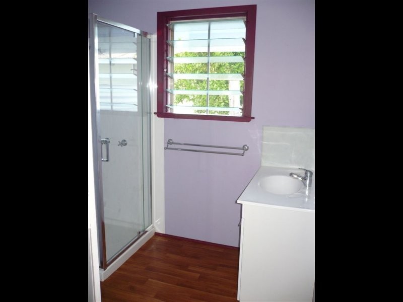 8 Goldston Street, Alpha QLD 4724