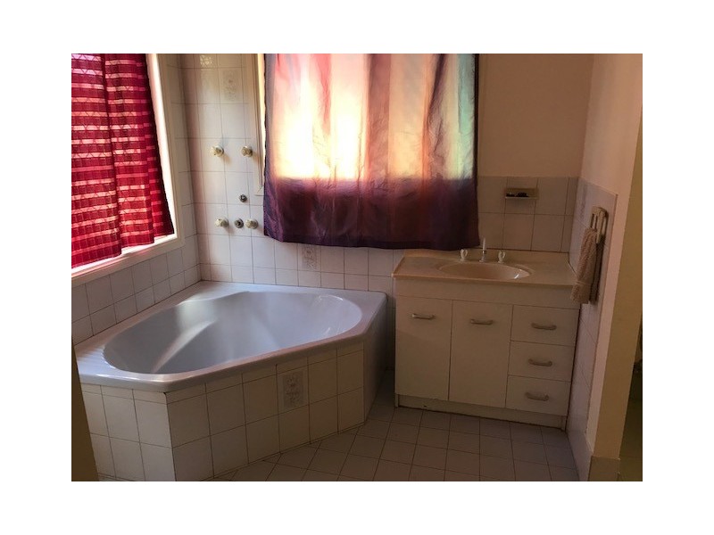 House A/23 Keilambete Rd, The Gemfields QLD 4702