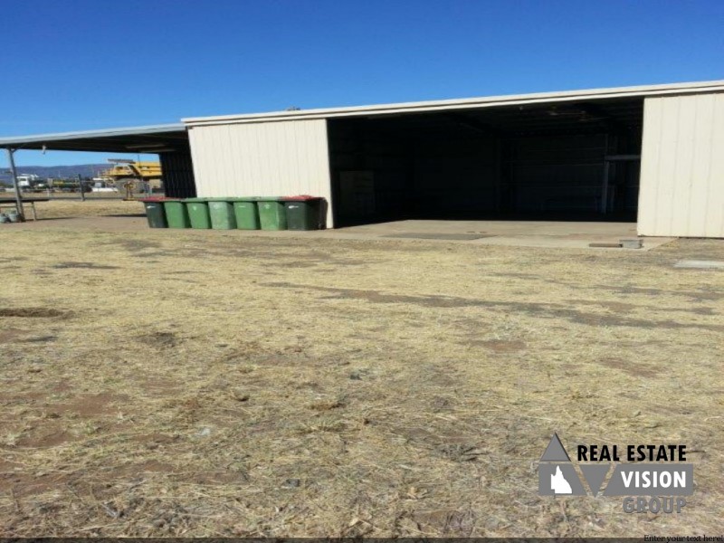 37 Ardurad Rd, Blackwater QLD 4717
