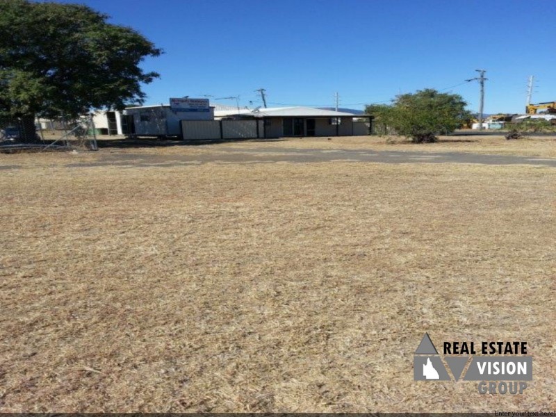37 Ardurad Rd, Blackwater QLD 4717