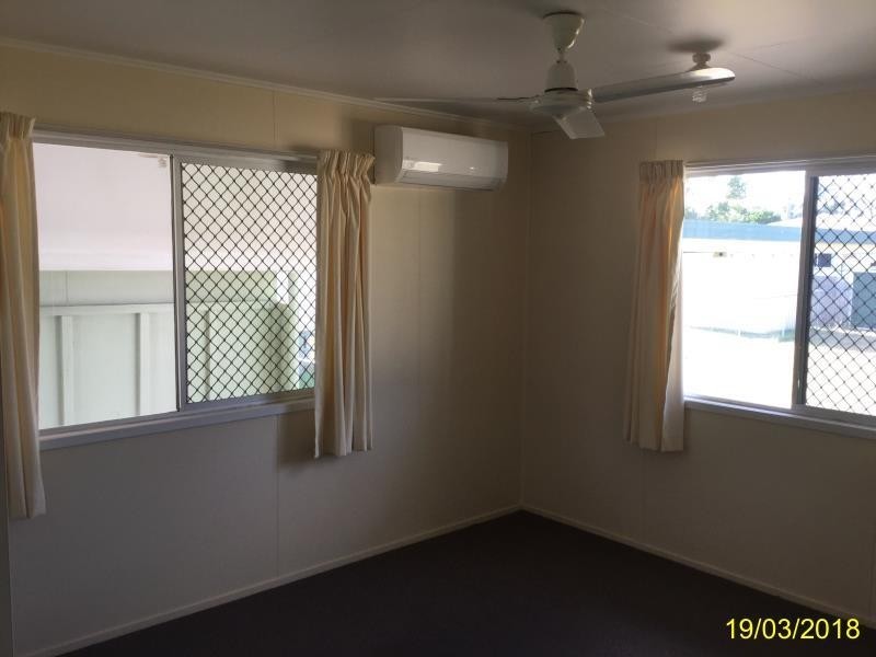 8 Mangrove St, Blackwater QLD 4717