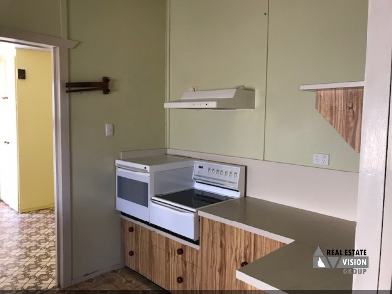 31 Wood St, Springsure QLD 4722