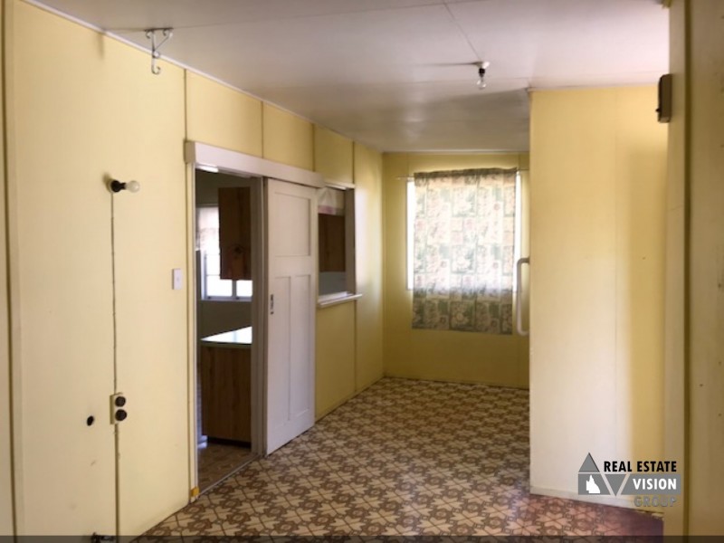 31 Wood St, Springsure QLD 4722