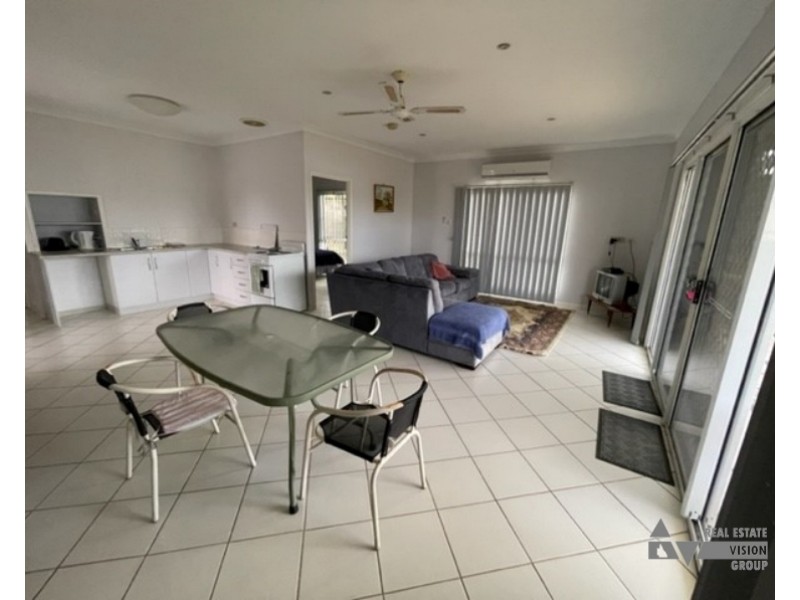 4 Quartz, Sapphire QLD 4702