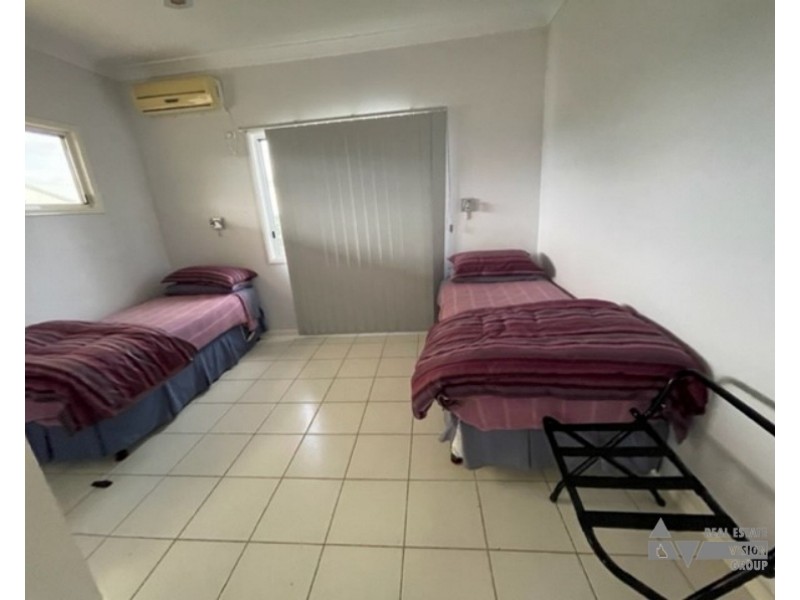 4 Quartz, Sapphire QLD 4702