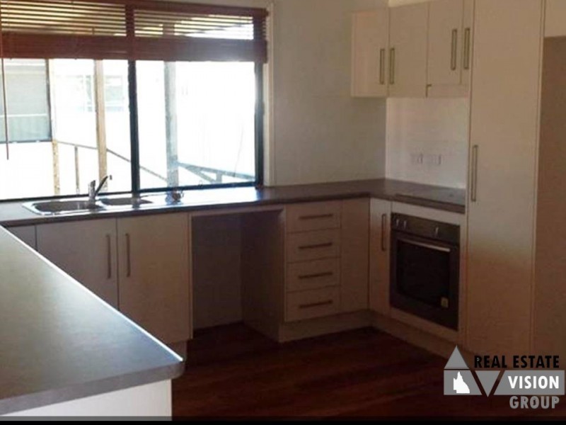 8 Cardinal Ct, Blackwater QLD 4717