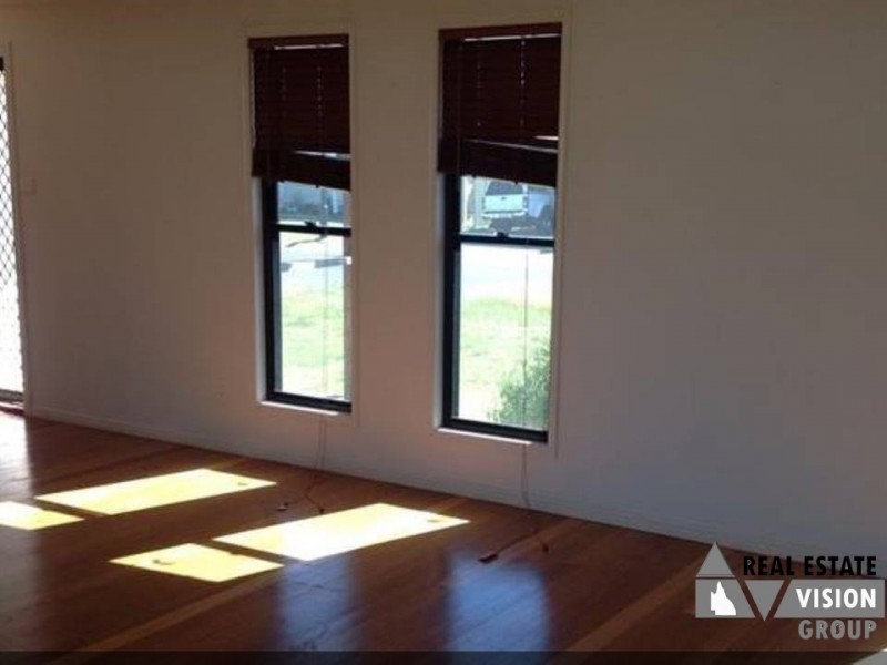 8 Cardinal Ct, Blackwater QLD 4717