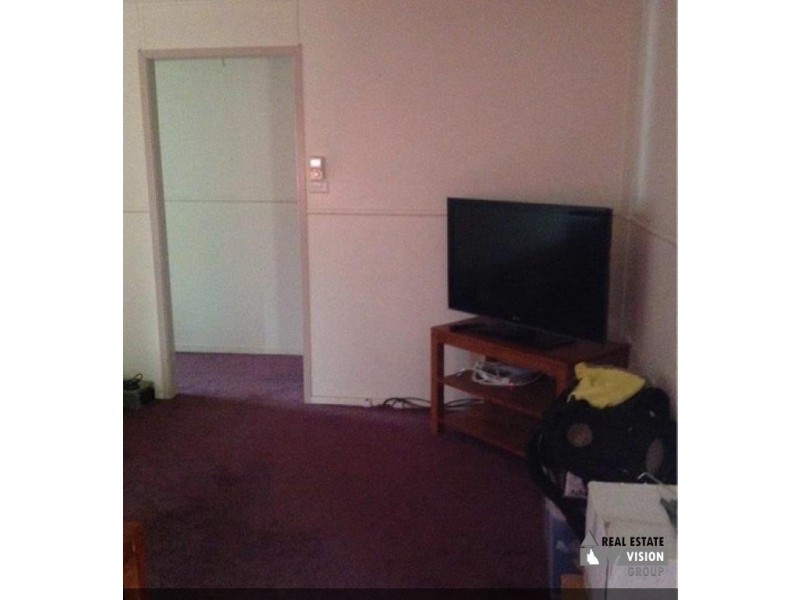 18 Fay Street, Blackwater QLD 4717