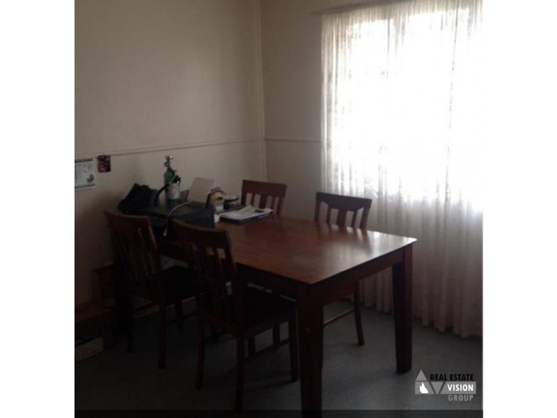 18 Fay Street, Blackwater QLD 4717