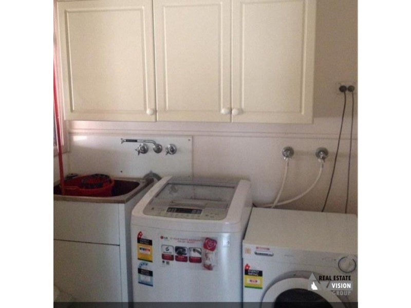 18 Fay Street, Blackwater QLD 4717