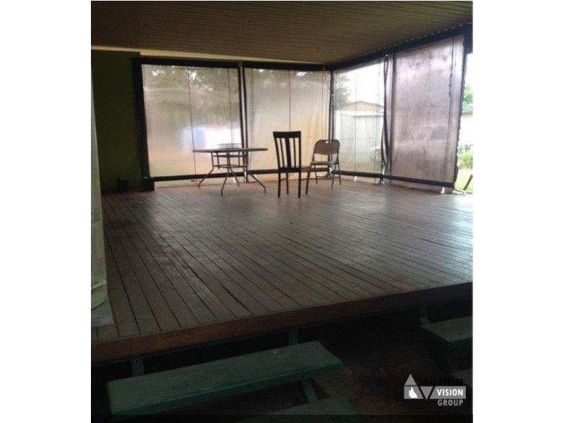 18 Fay Street, Blackwater QLD 4717