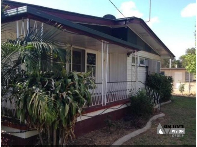 67 Opal Street, Emerald QLD 4720