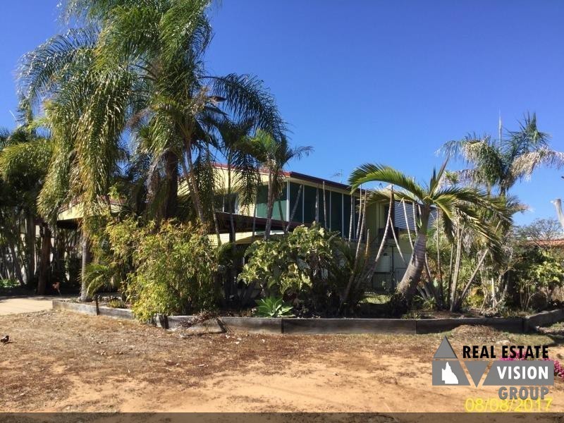 12 Pine Street, Blackwater QLD 4717