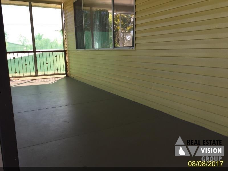 12 Pine Street, Blackwater QLD 4717