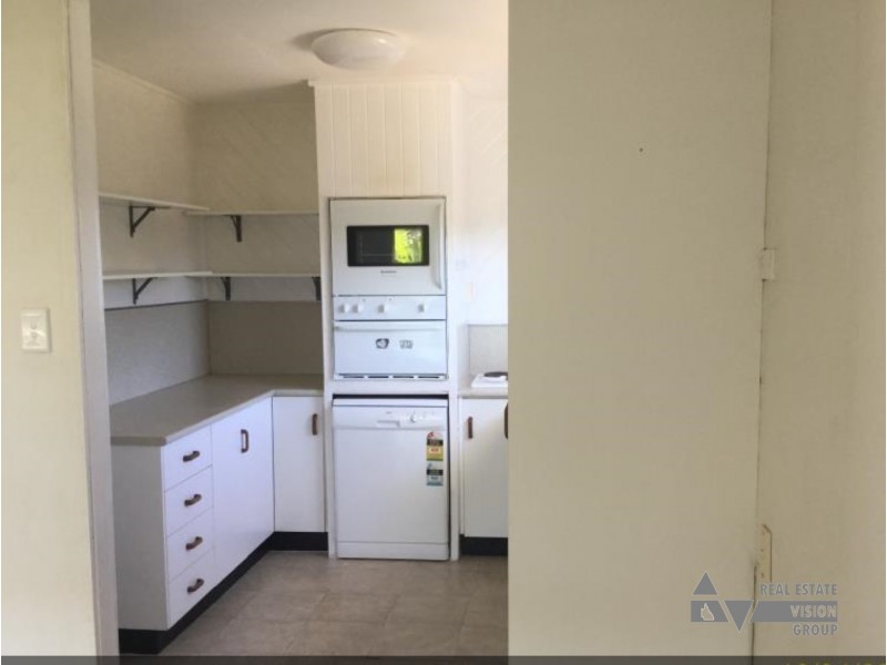 32 Wattle Street, Blackwater QLD 4717
