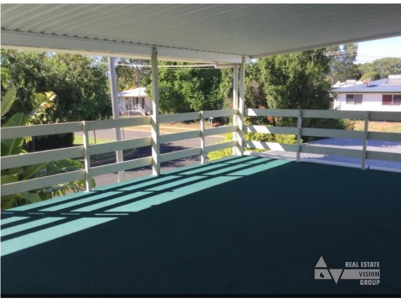 32 Wattle Street, Blackwater QLD 4717